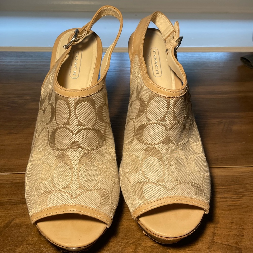 Coach Women's Beige Peep-Toe Slingback Heels
